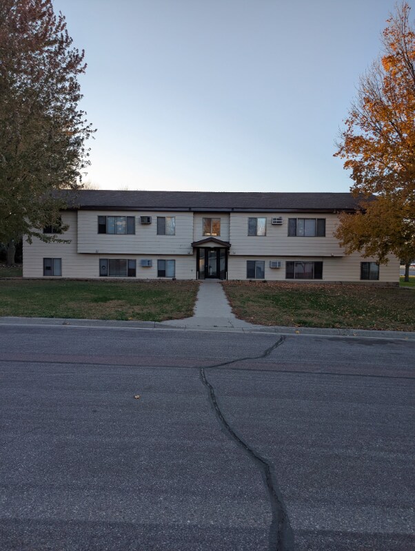 Building Photo - 300 Hopp Ave