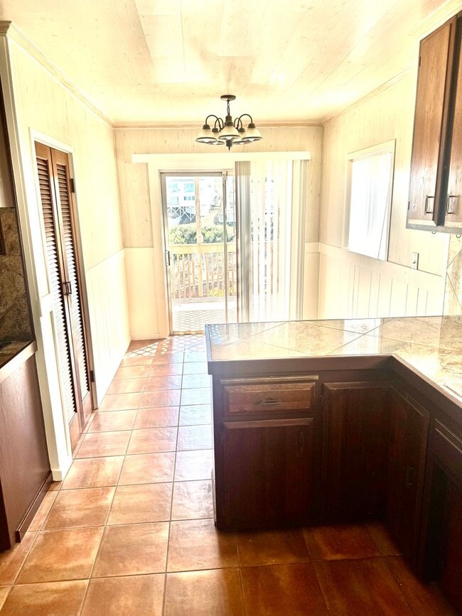 Building Photo - Stunning 2 story home with Spanish style a...