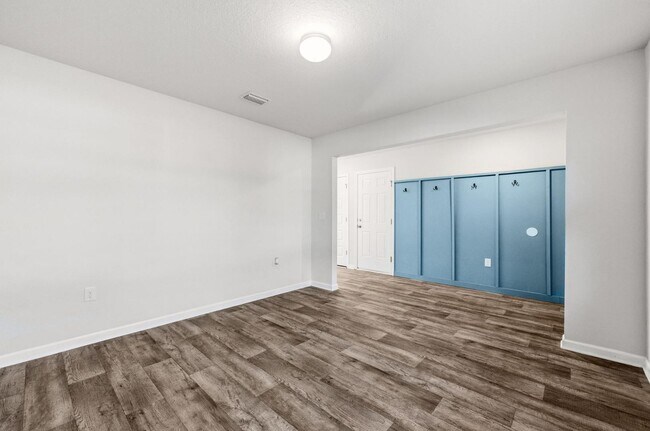 Building Photo - 630 Earl Godwin Rd