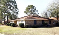 Building Photo - Village at Meadowview