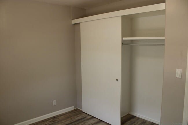 Building Photo - 2310 Sumac Dr