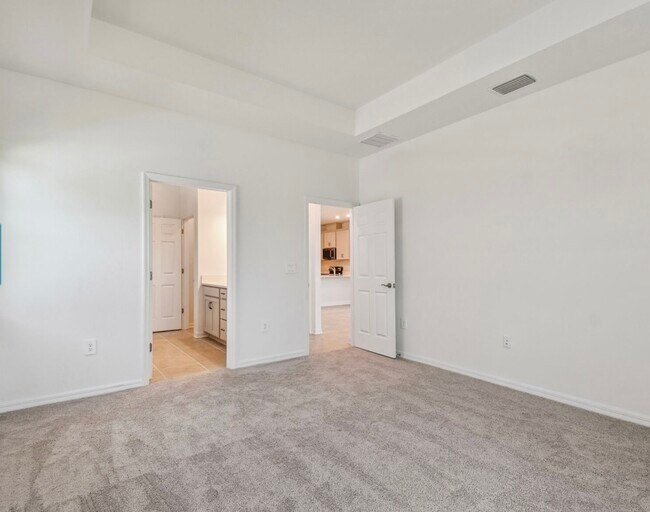 Building Photo - 7660 Livewell Ln