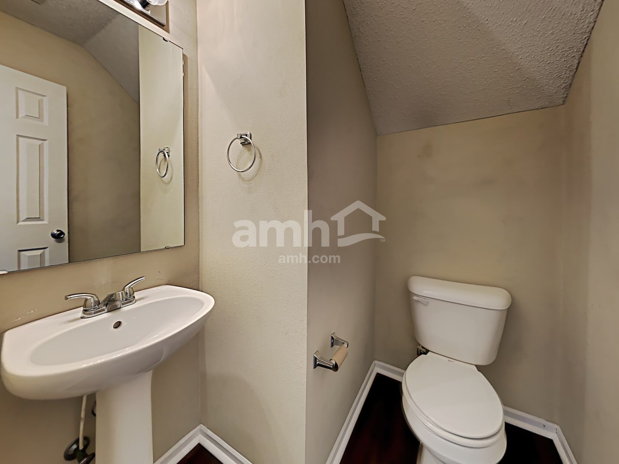 Building Photo - 6887 Merritt Ridge Way