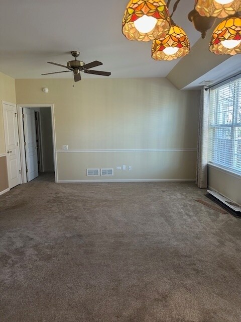 Building Photo - 11723 Evergreen Ln