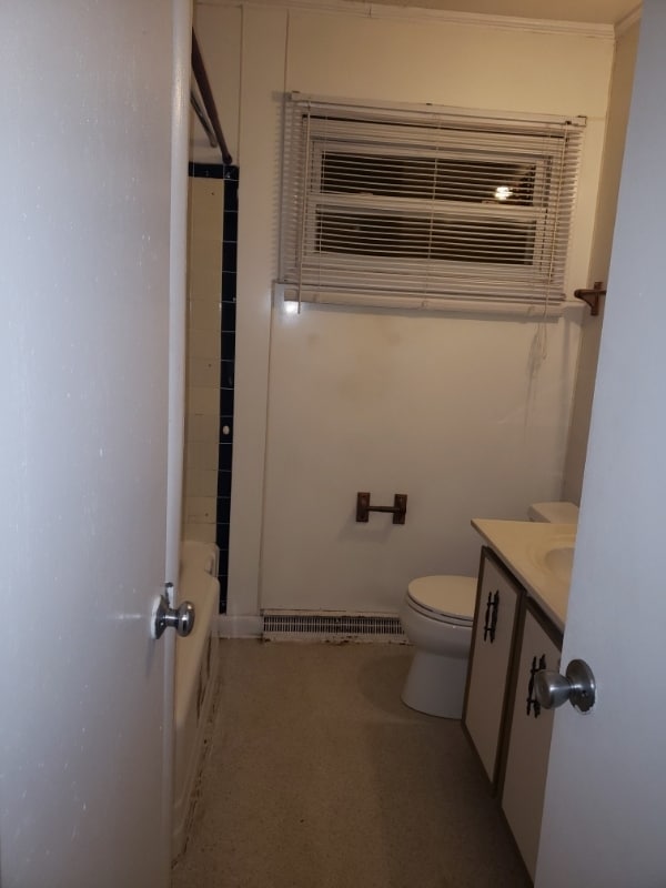 Building Photo - 1225 Argonne Blvd