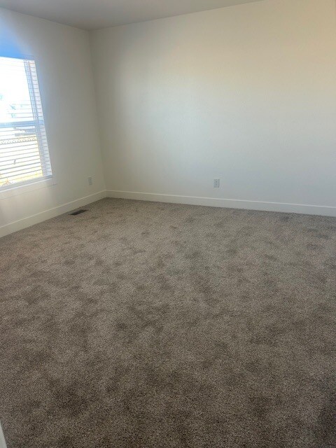 Building Photo - 6209 E University Dr