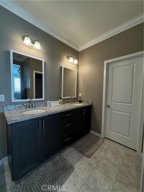 Building Photo - 14159 Anselmo Wy