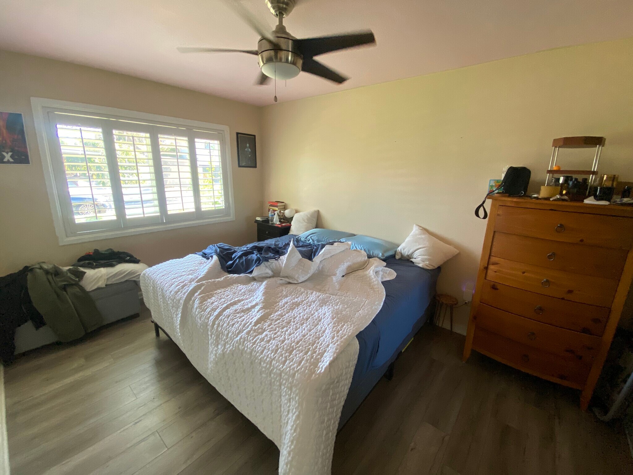 Building Photo - 9767 Comanche Ave