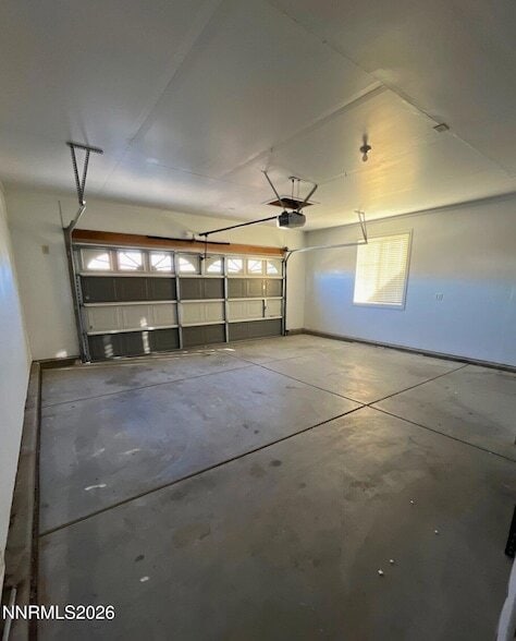 Building Photo - 2275 Albatross Way