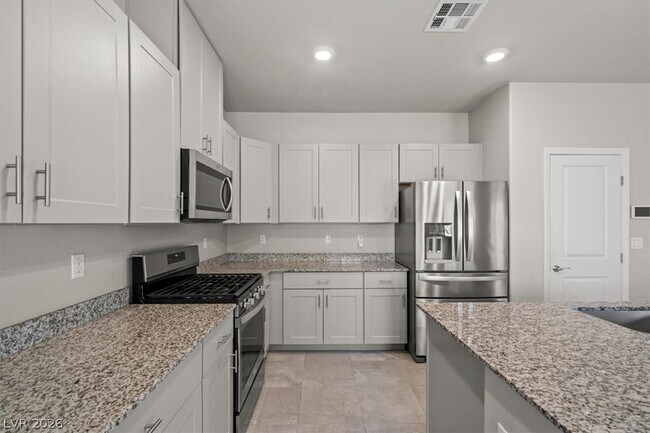 Building Photo - 4035 Beech Fern Ave