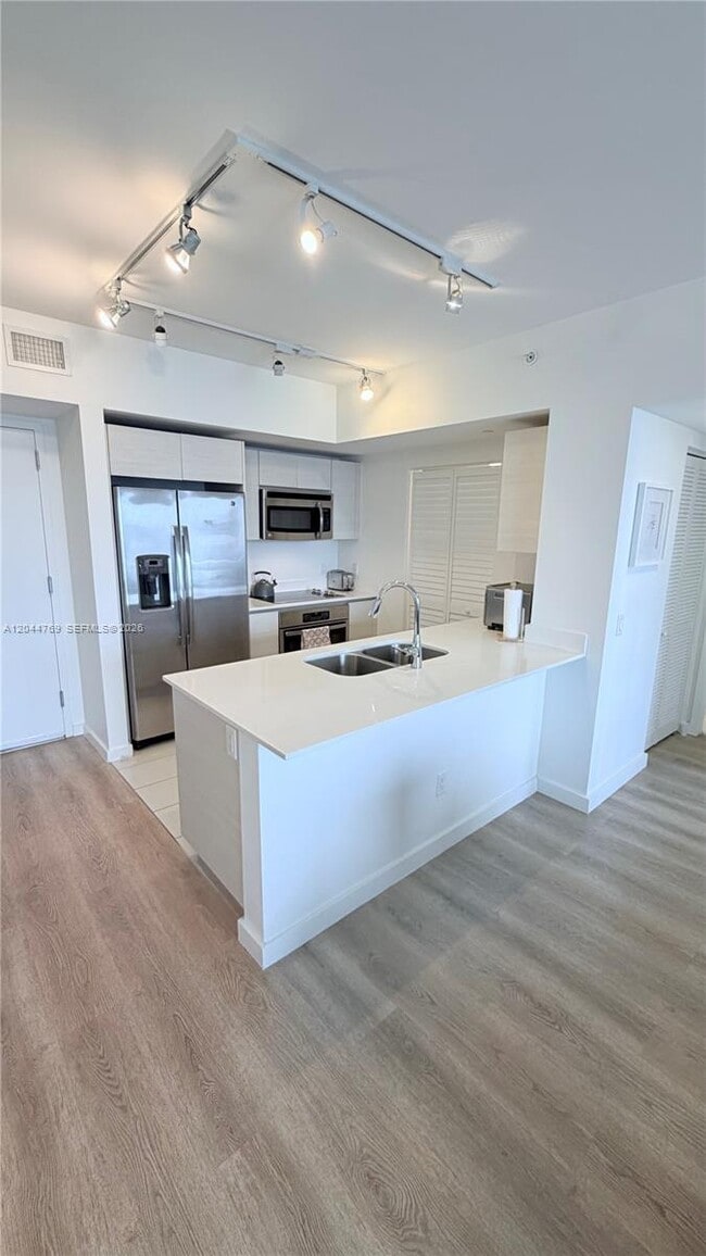 Building Photo - 4250 Biscayne Blvd