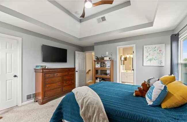 Building Photo - 4410 N 122nd St