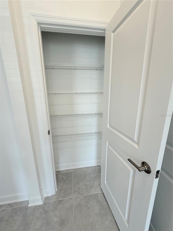 Building Photo - 5011 Barnet Dr