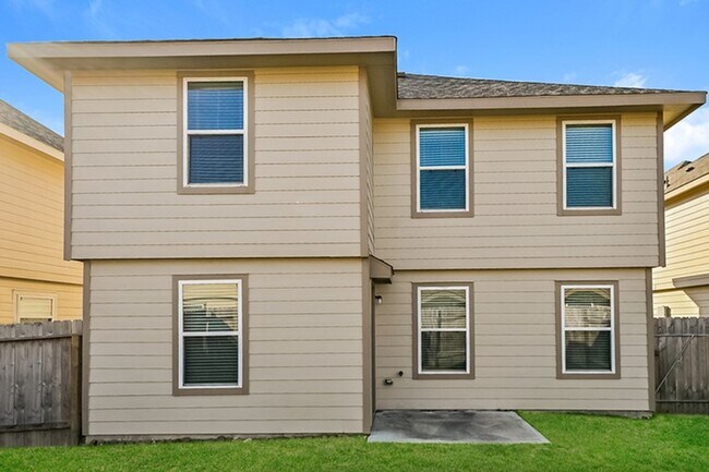 Building Photo - 4939 Banyan Tree Trl