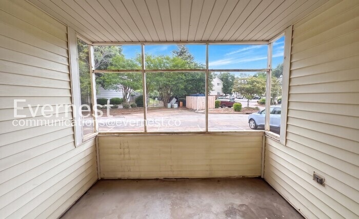 Building Photo - 1155 Old Monrovia Rd NW