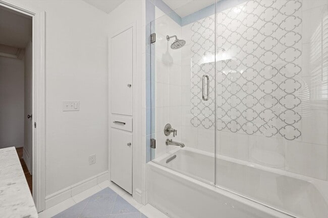 Building Photo - A modern revival of classic architecture, this Nichols Hills residence has been meticulously rebu...