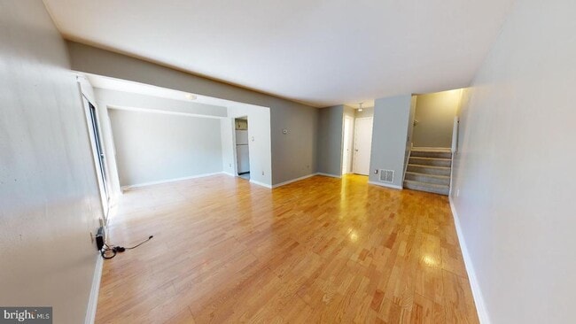 Building Photo - 3836 Miramonte Pl