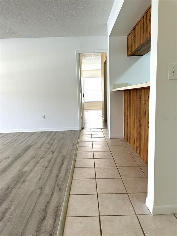 Building Photo - 13608 S Village Dr