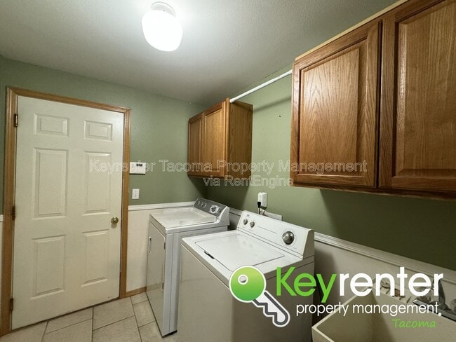 Building Photo - 19303 110th Ave Ct E