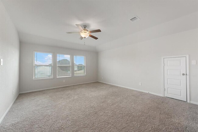 Building Photo - 1358 Eagle Pass Dr