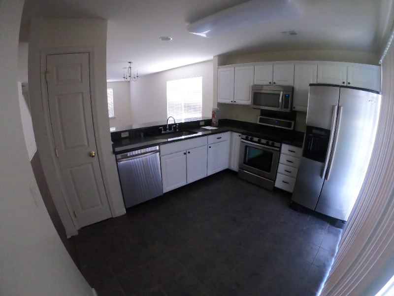 Building Photo - 2101 Quail Hollow Dr