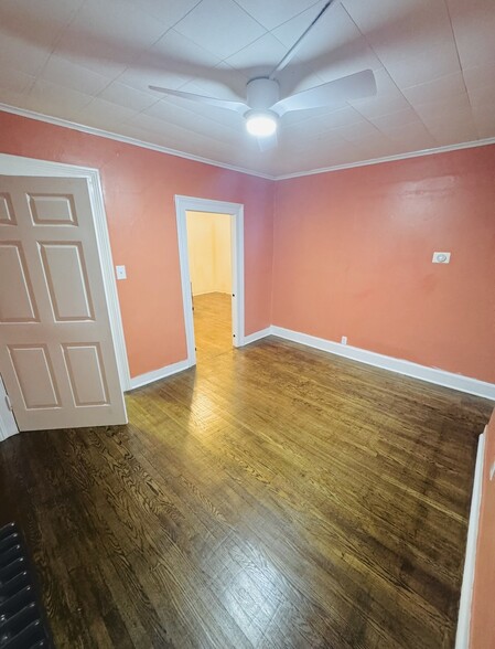 Dining room - 412 Pearl Lake Rd
