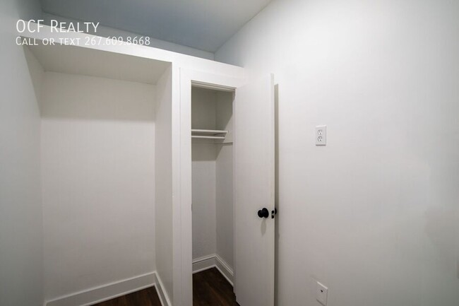Building Photo - 1413 Lombard St