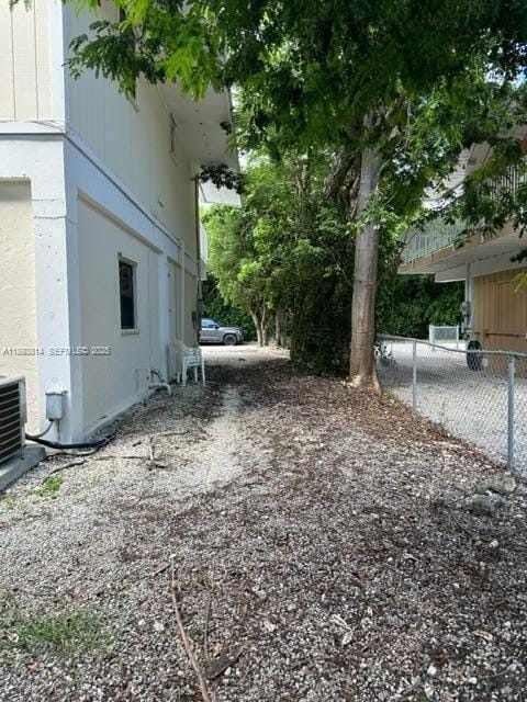 Building Photo - 333 Bayview Ave