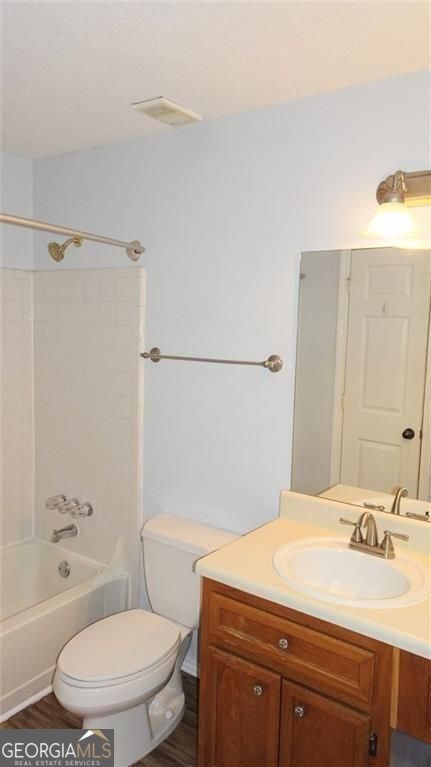 Building Photo - 407 Berkeley Woods Dr