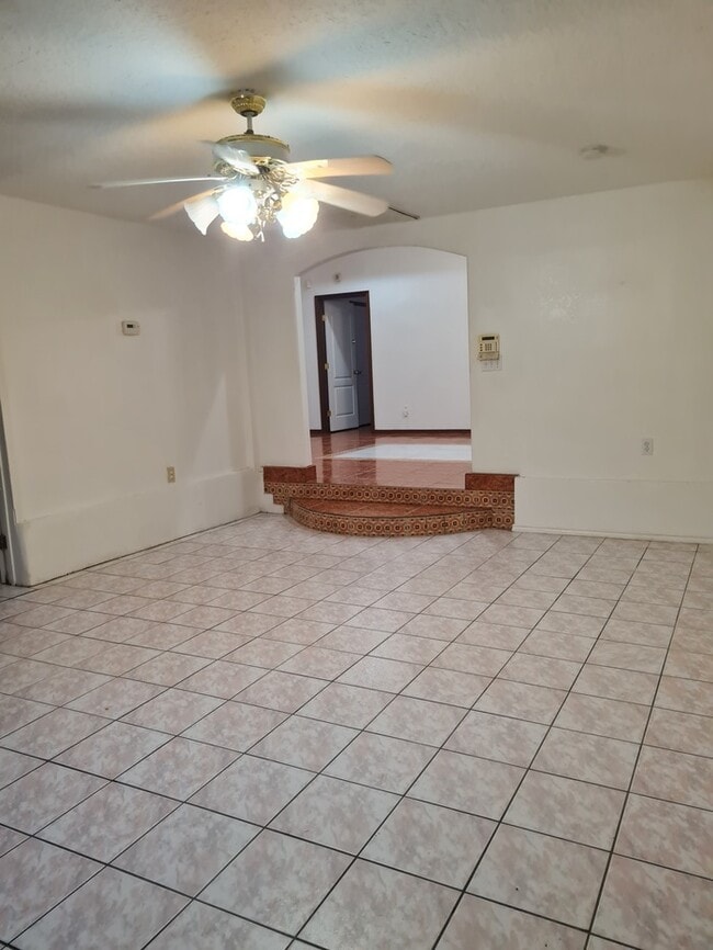 Building Photo - 21796 Stuart Place Rd