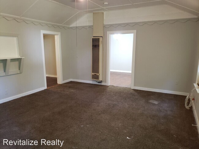 Building Photo - 2 br, 1 bath House - 1907 Halls Mill Rd