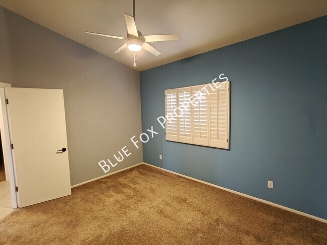 Building Photo - 7485 W Briner Dr