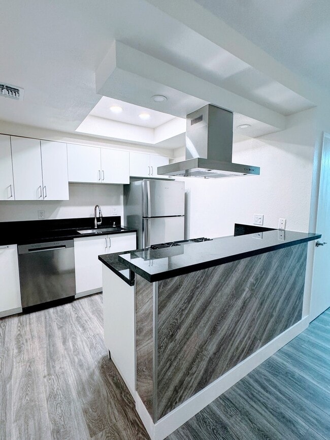 Primary Photo - Remodeled 2 Bedroom in Sacramento