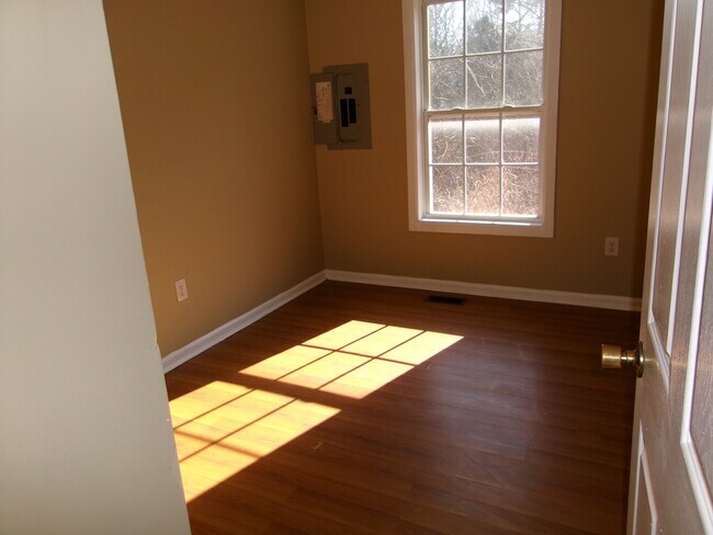 Building Photo - 199 Ricedale Cir