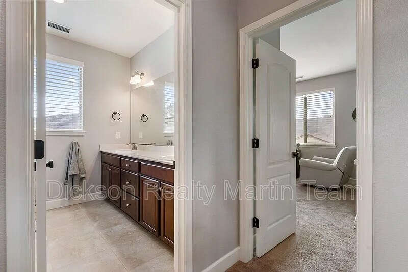 Building Photo - 1495 Heavenly View Trl