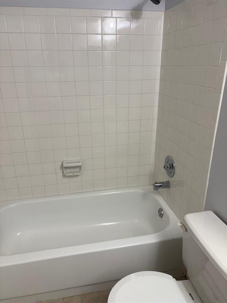 Building Photo - 8850 Royal Palm Blvd