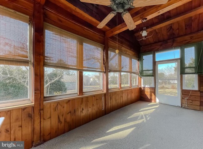 Building Photo - 23581 Belmar Dr