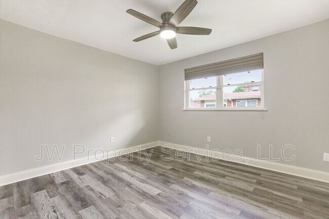 Building Photo - 2513 Margie St