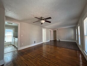 Building Photo - 164-166 Meigs