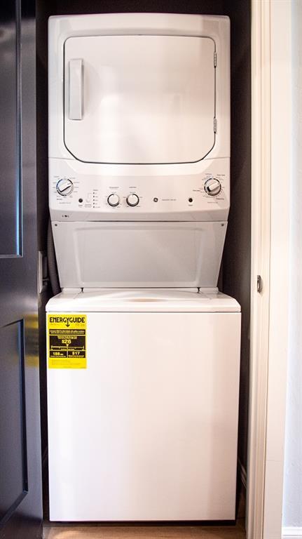 Building Photo - 222 McCullough St