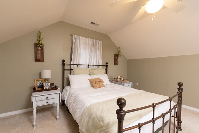 Building Photo - 14230 Spyglass Hill Cir