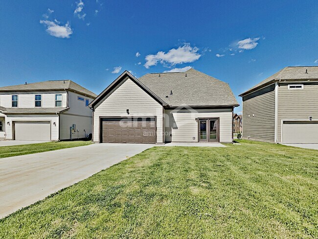 Building Photo - 5137 Jack Byrnes Dr