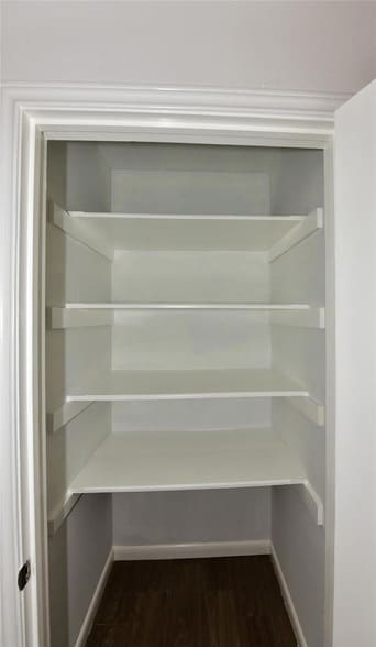 Building Photo - 7605 Carriage Dr