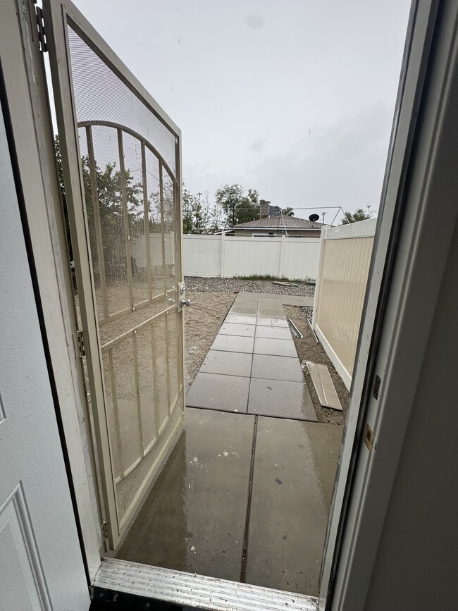 Building Photo - 7513 Valaria Dr