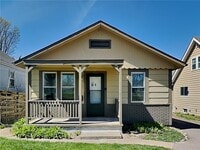 Building Photo - 3820 Jackson St NE