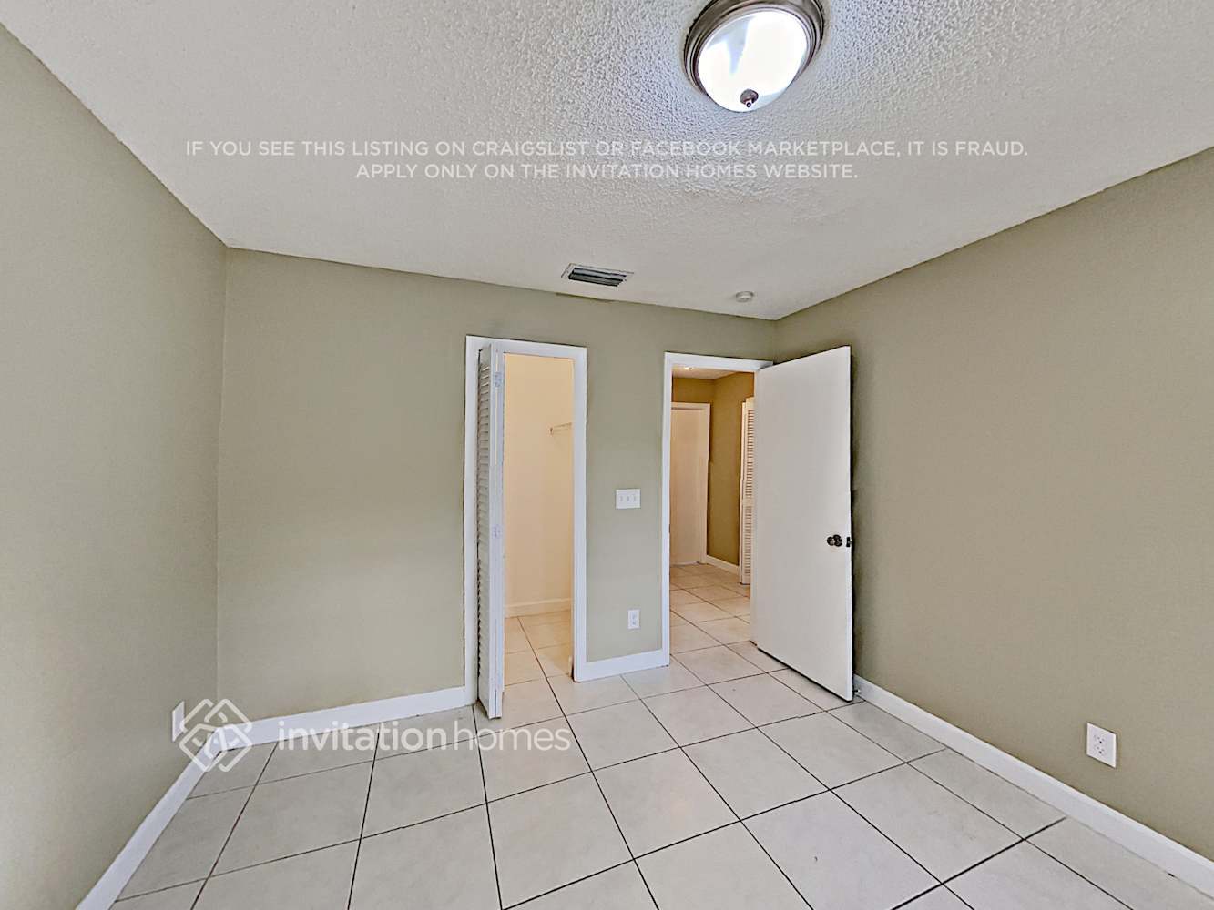 Building Photo - 8315 NW 80 St