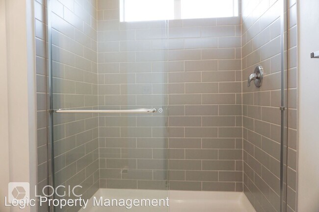 Building Photo - 3 br, 2.5 bath House - 5488 W Ace Court