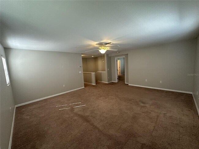 Building Photo - 6955 Lake Eaglebrooke Dr