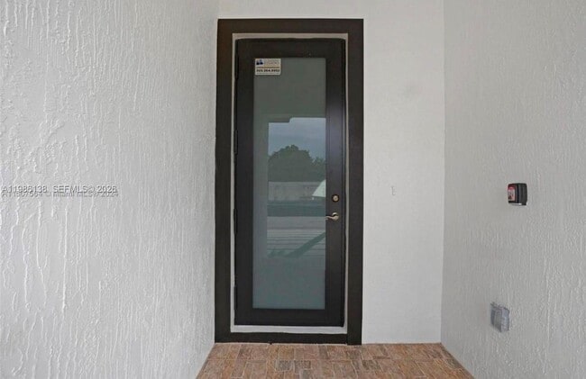 Building Photo - 2210 Farragut St