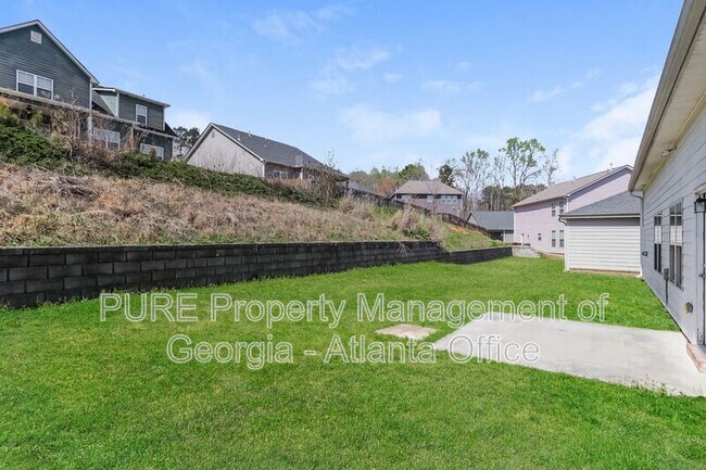 Building Photo - 155 Mandy Ln